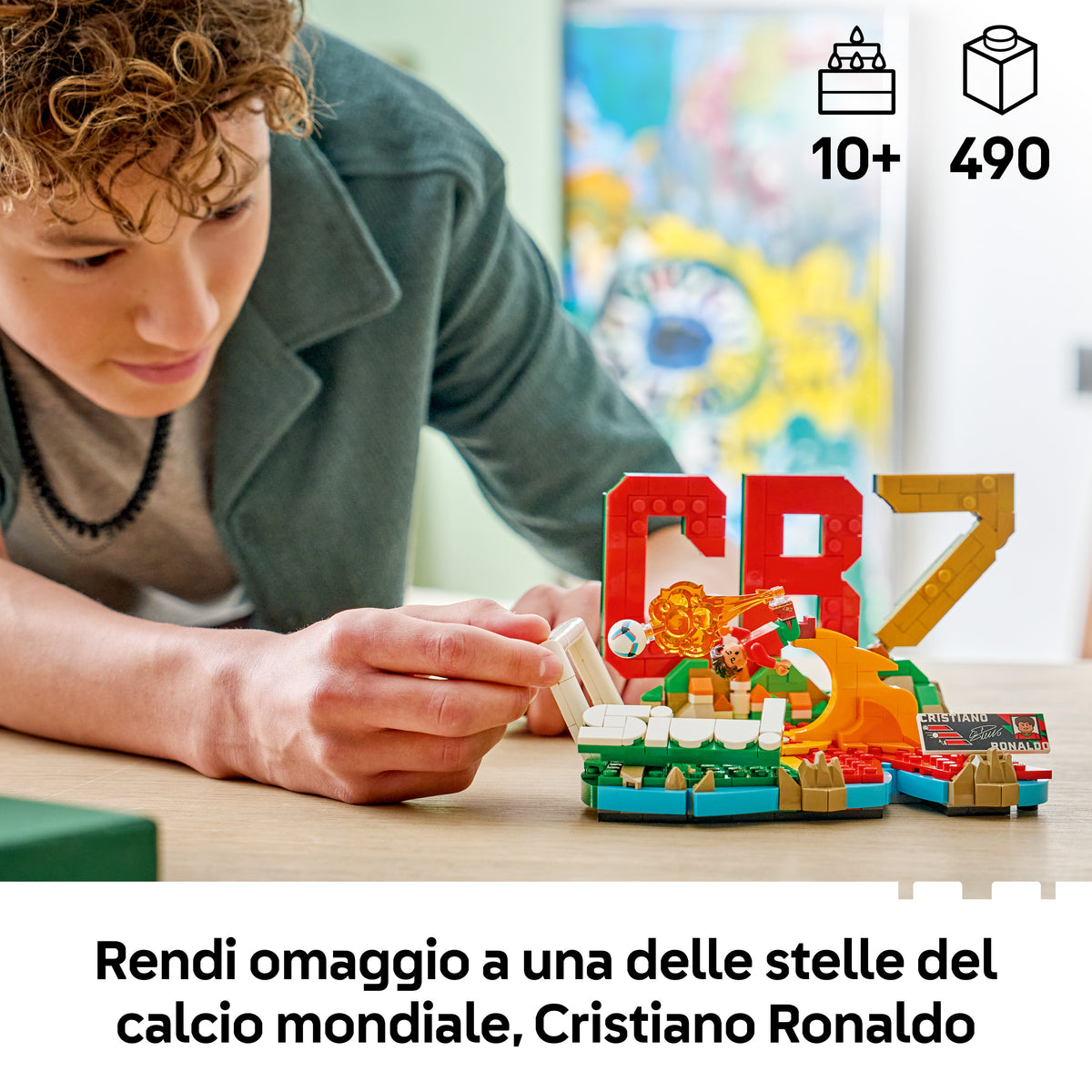 LEGO Editions 43012 Cristiano Ronaldo – Highlights Calcistici, Giocattolo 3D da Esposizione con Minifigure, Regalo 10+ Anni
