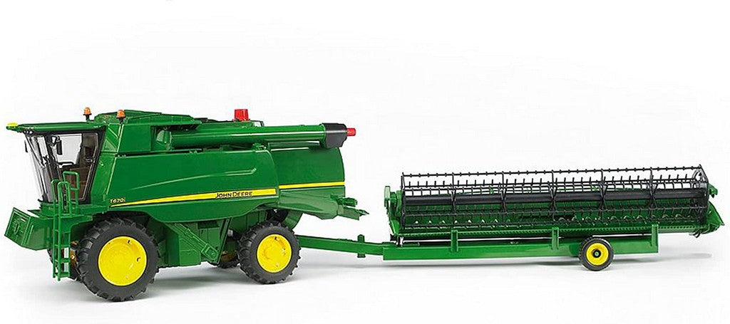MIETITRICE JOHN DEERE COMBINE