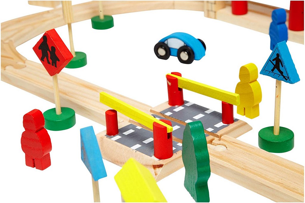 PISTA TRENO IN LEGNO C/ACC.