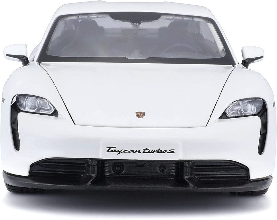 PORSCHE TAYCAN 1/24
