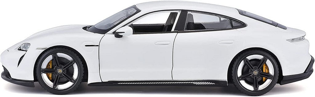 PORSCHE TAYCAN 1/24