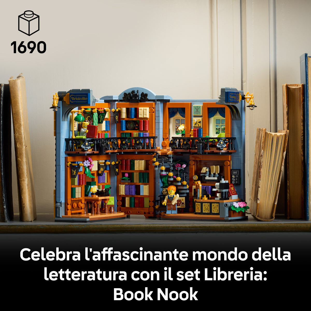 LEGO Icons 11379 Libreria: Book Nook, Reggilibri da Mensola Decorativo 3D per Adulti con 2 Minifigure, Idea Regalo Fai da Te