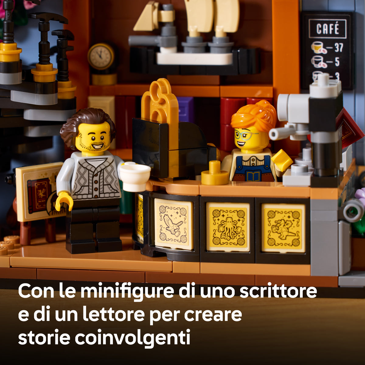 LEGO Icons 11379 Libreria: Book Nook, Reggilibri da Mensola Decorativo 3D per Adulti con 2 Minifigure, Idea Regalo Fai da Te