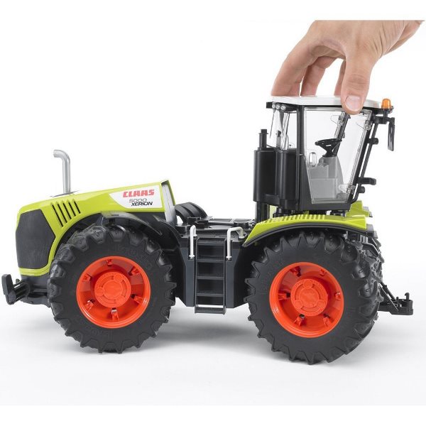 TRATTORE CLASS XERION 5000 1/16