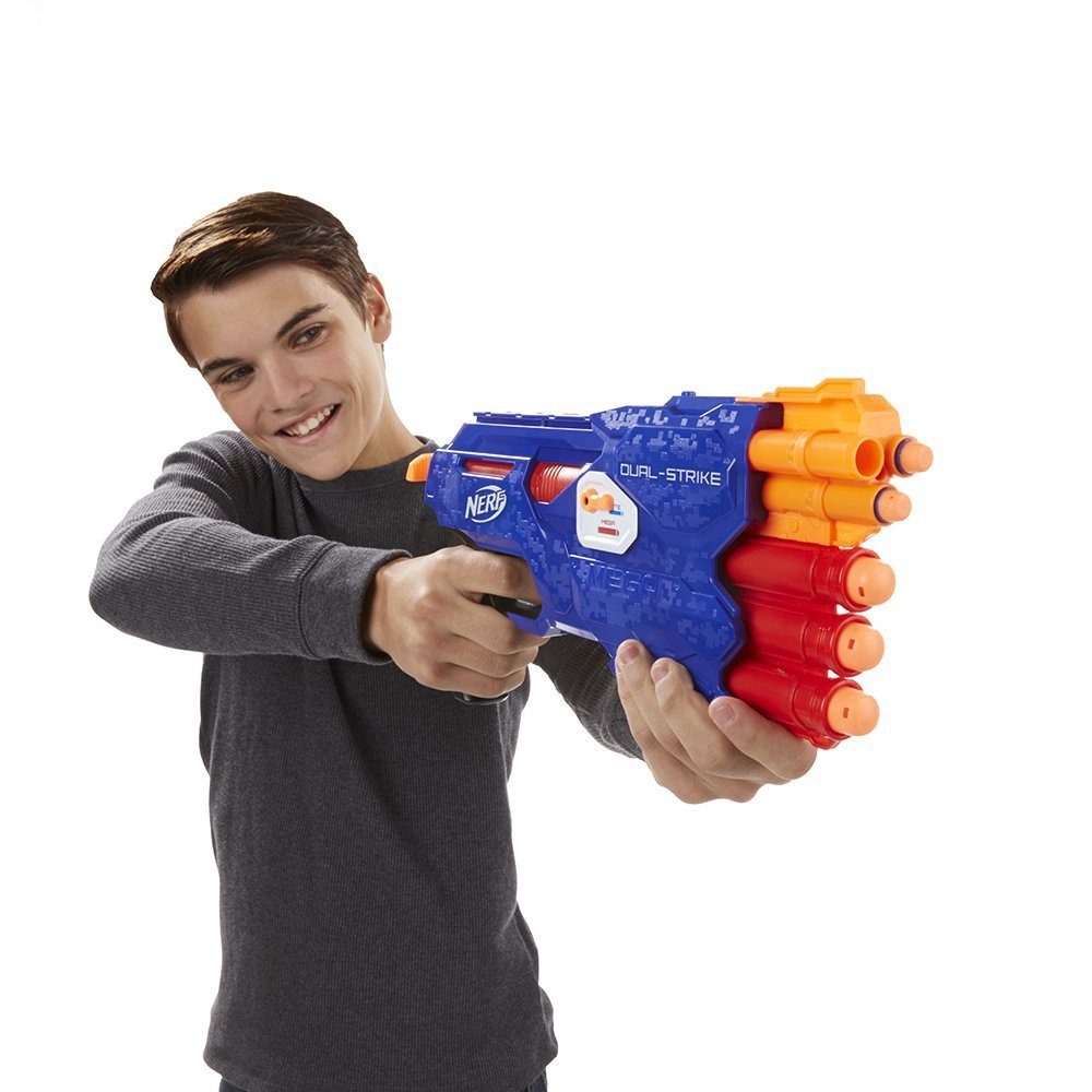 NERF DUAL STRIKE