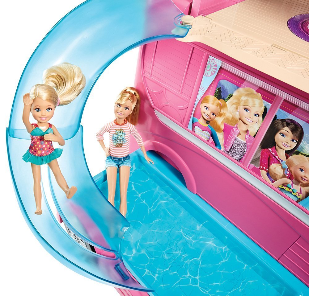CAMPER DI BARBIE 2016