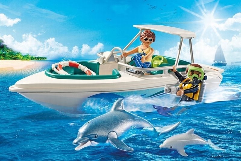 SUB CON MOTOSCAFO E DELFINI PY6981