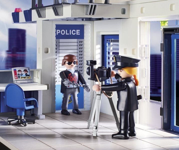 CENTRALE DELLA POLIZIA PY 9372