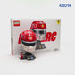 LEGO Editions 43014 Casco di Charles Leclerc Scuderia Ferrari HP con Minifigure F1 da Collezione, Regalo Ragazzi e Fan 14+